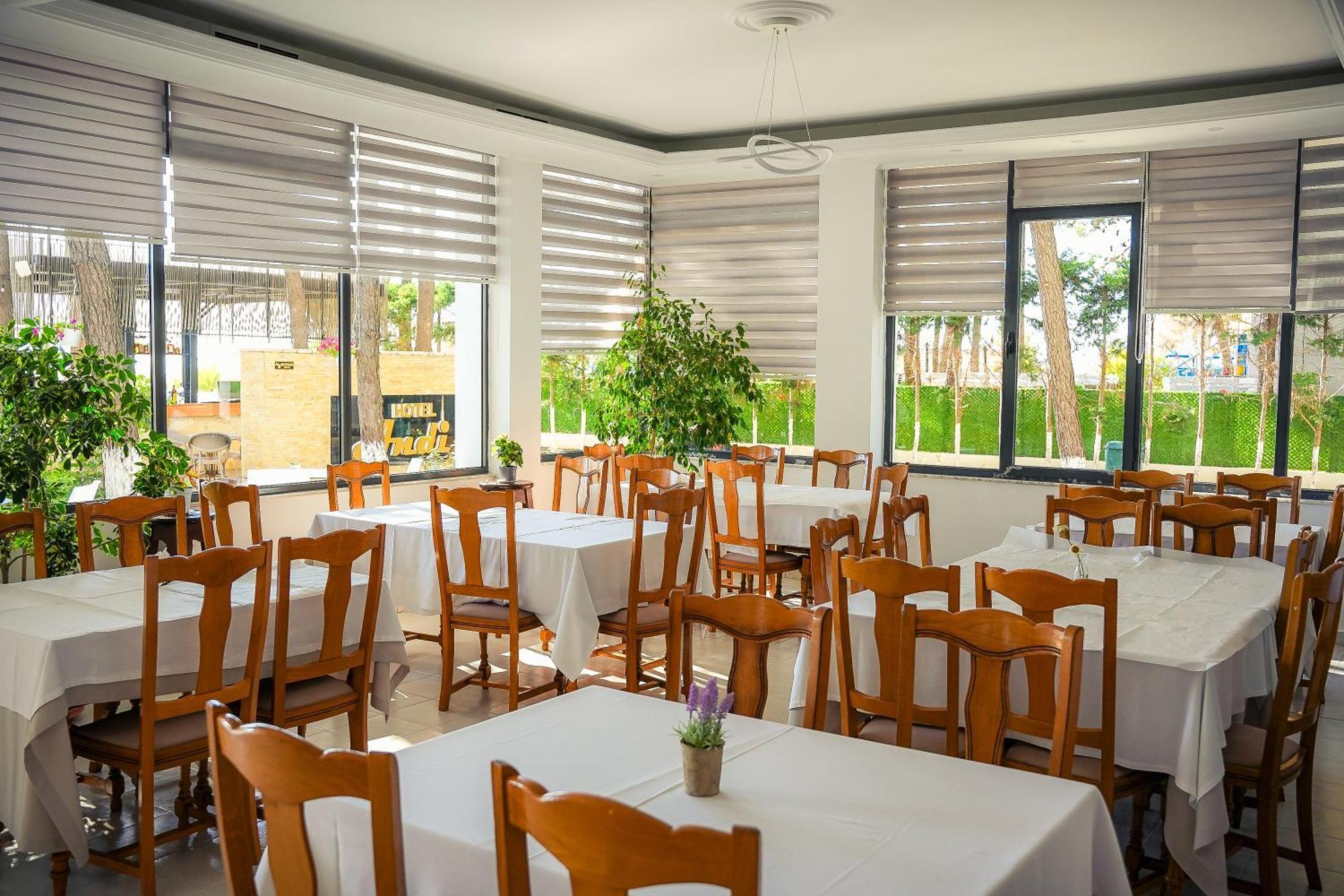 Hotel Andi Durrës Eksteriør bilde