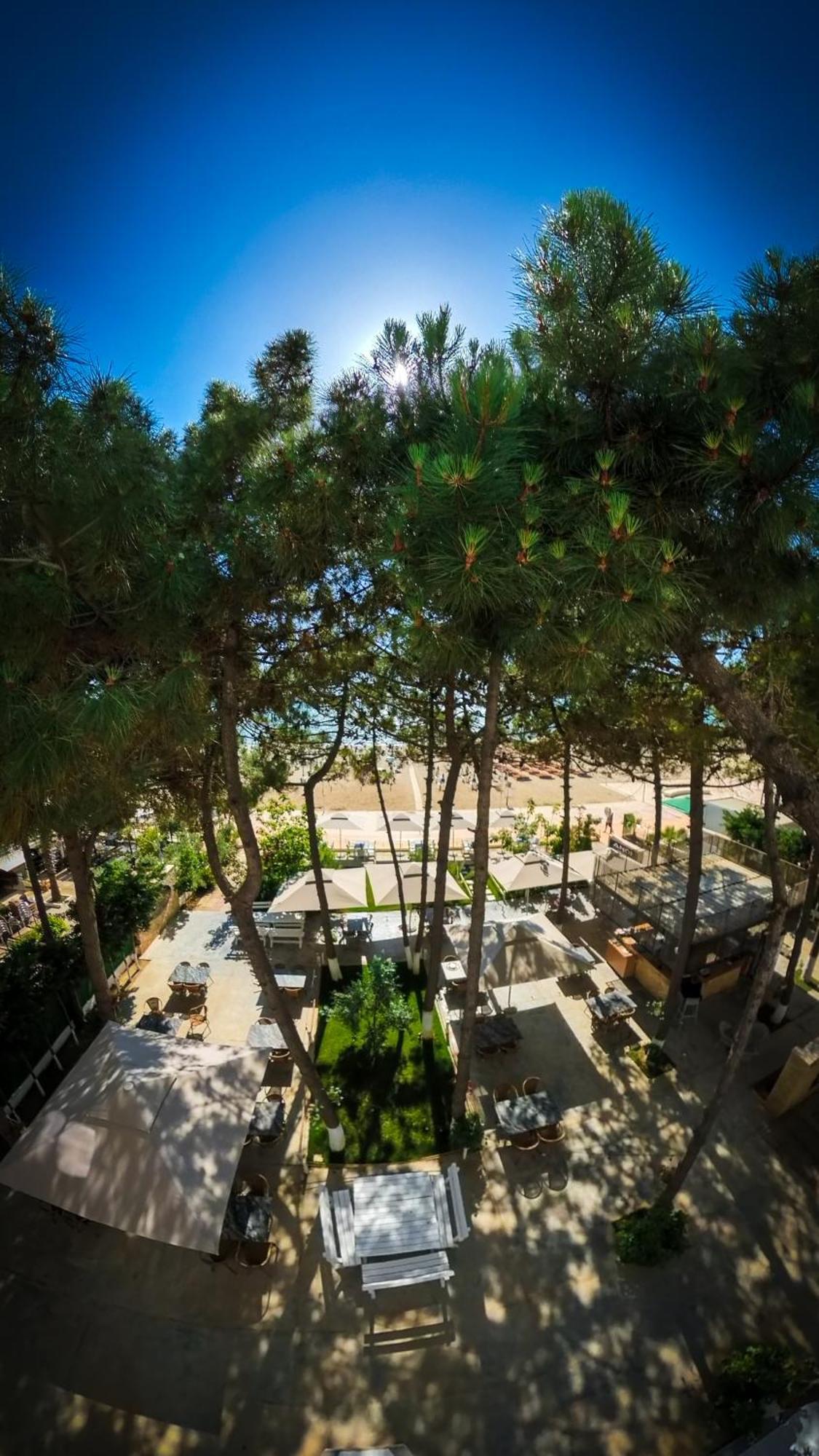 Hotel Andi Durrës Eksteriør bilde