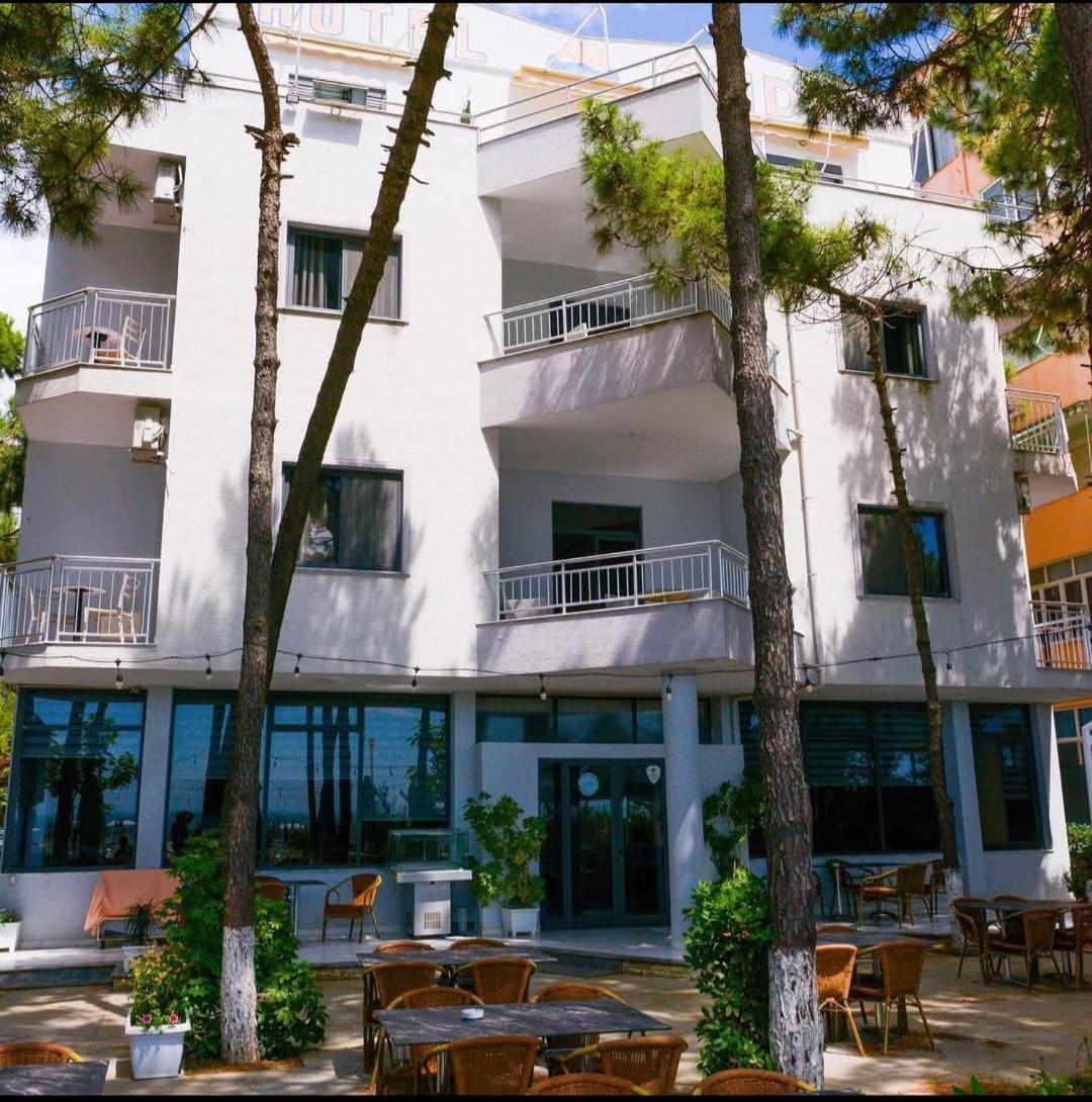 Hotel Andi Durrës Eksteriør bilde